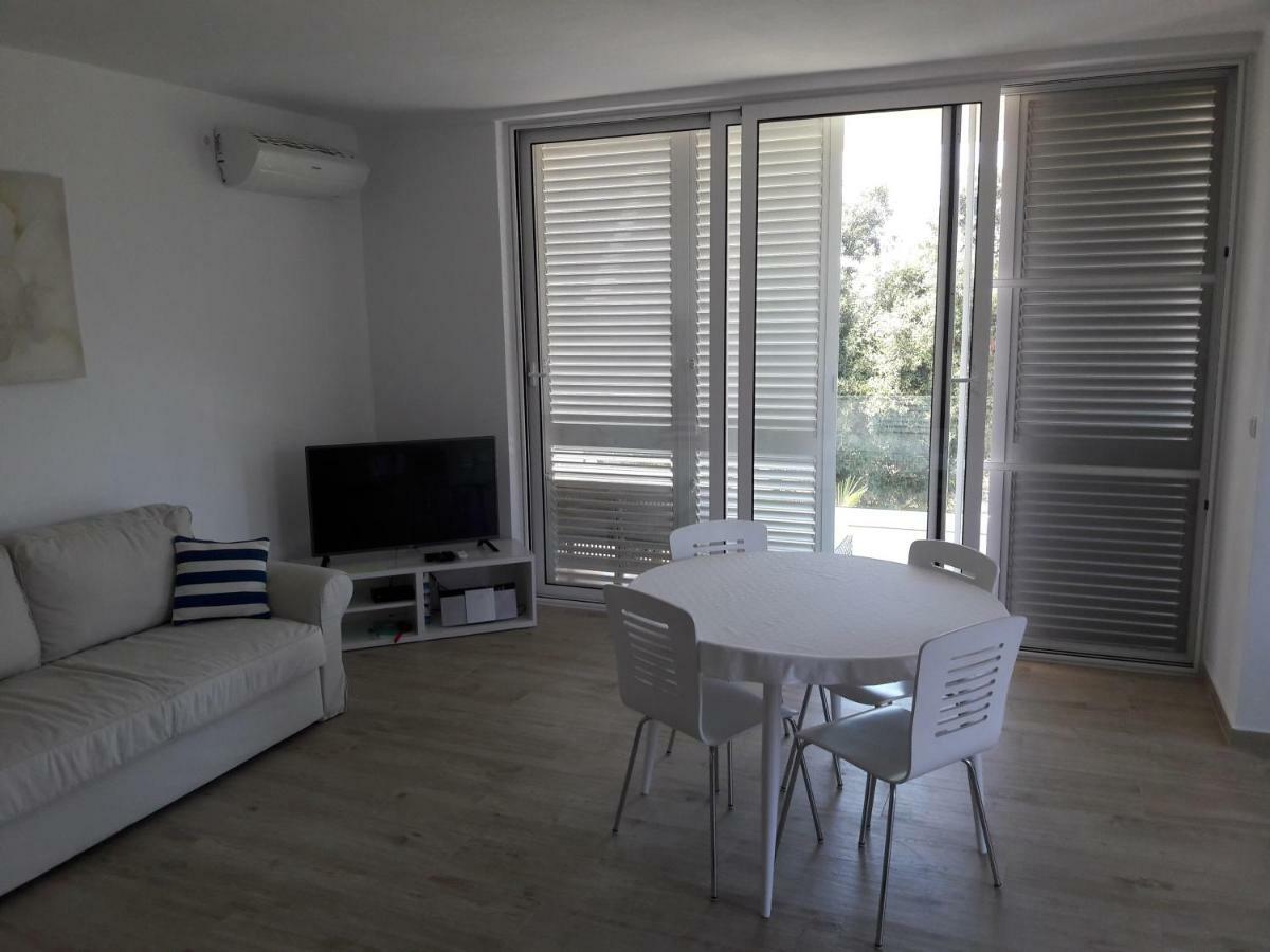 Apartment Marina Silba Dış mekan fotoğraf